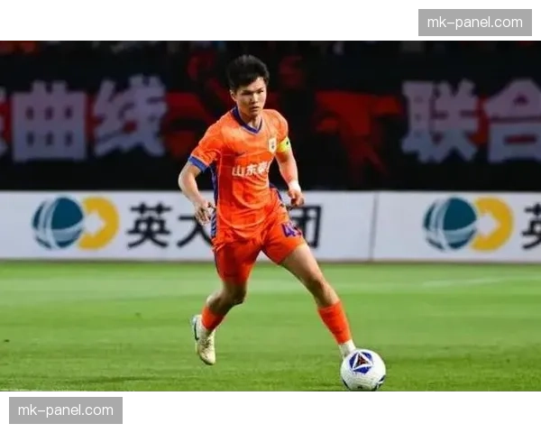 山东泰山续约小将史松宸至2030年，青训体系持续输出